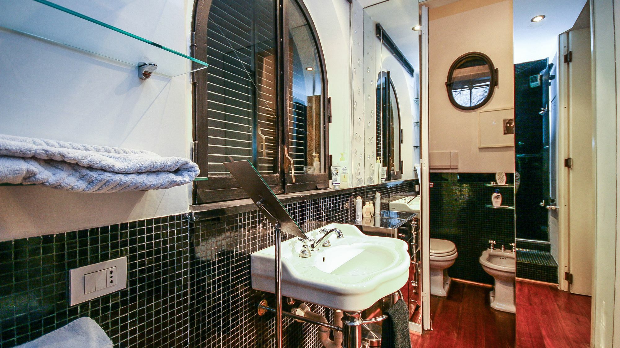 Apartment In Riari Garden Luxury Rom